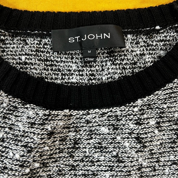 St John Sweater - size M - Picture 2 of 2